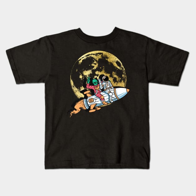 Back to the moon Kids T-Shirt by UnCoverDesign